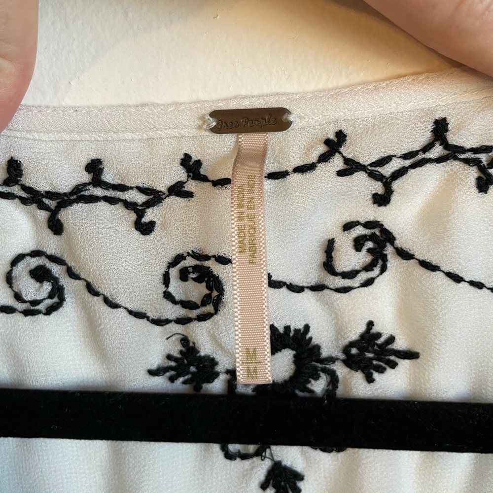 Free People Top - Picture 2 of 4